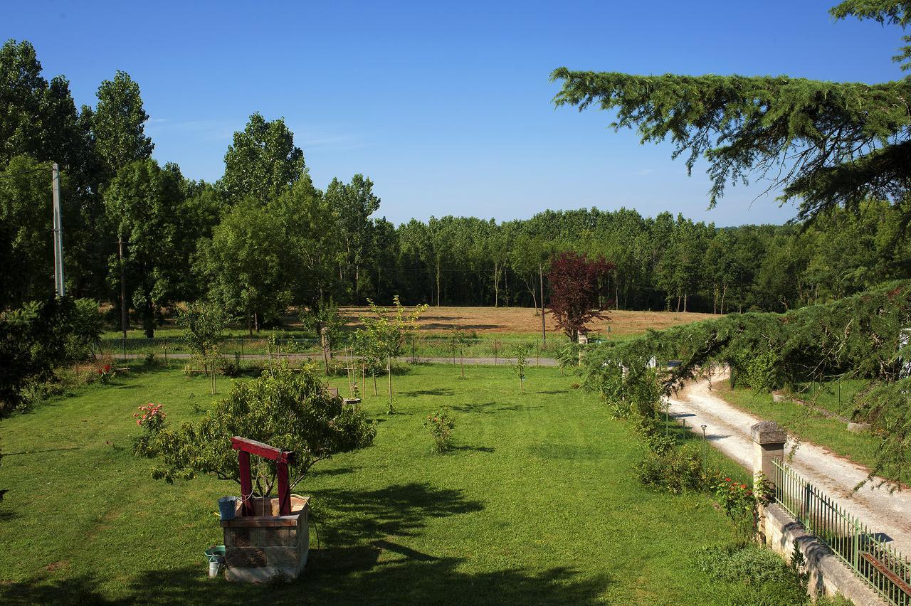 La Ferme Du Ciel Bed and Breakfast Laruscade Esterno foto